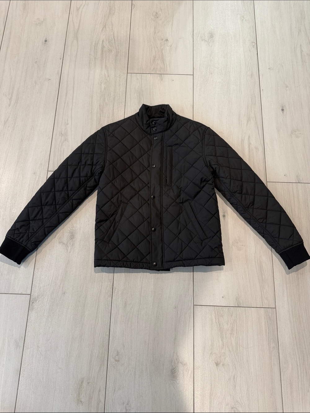 Banana Republic Quilted Jacket in Black